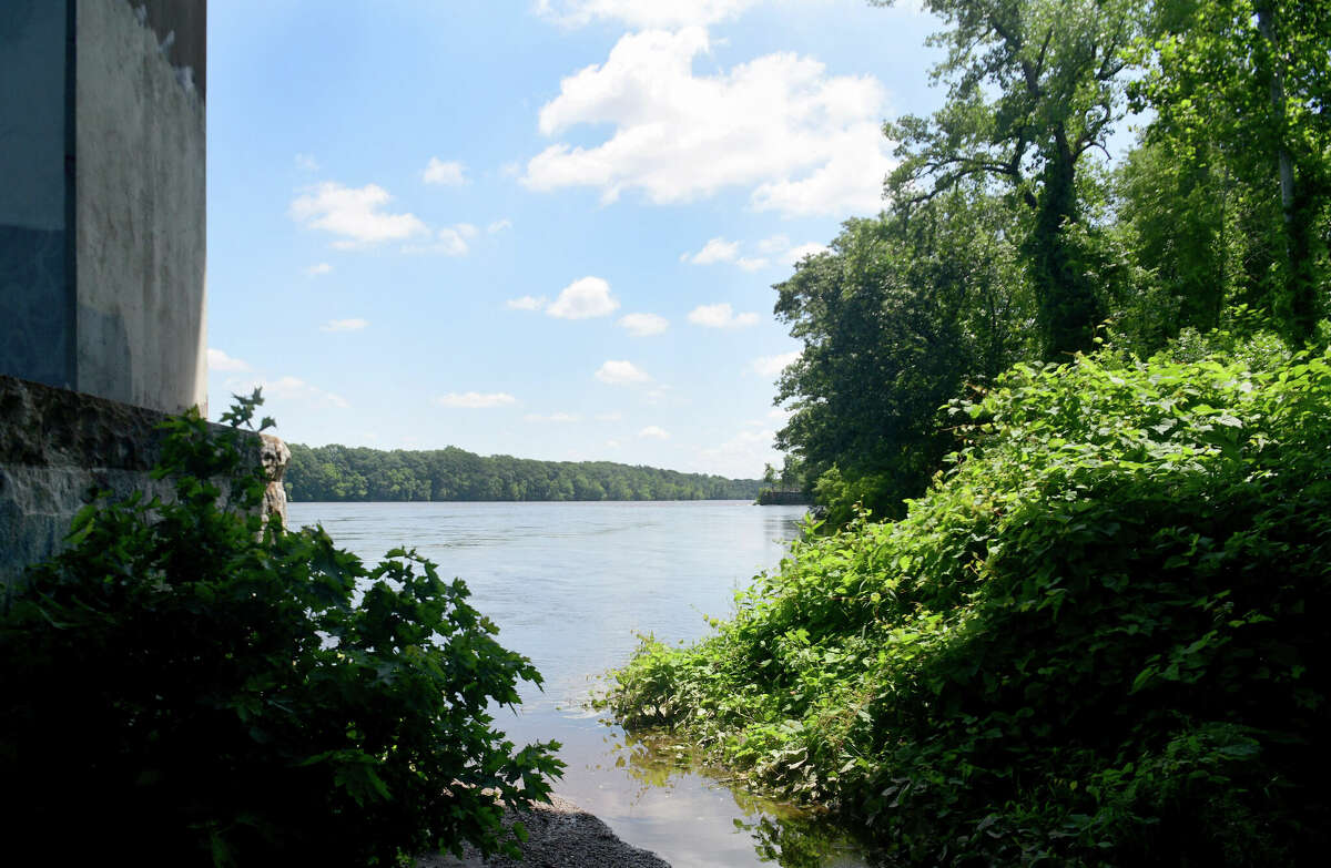 Sewage plant in Massachusetts dumping into Connecticut River