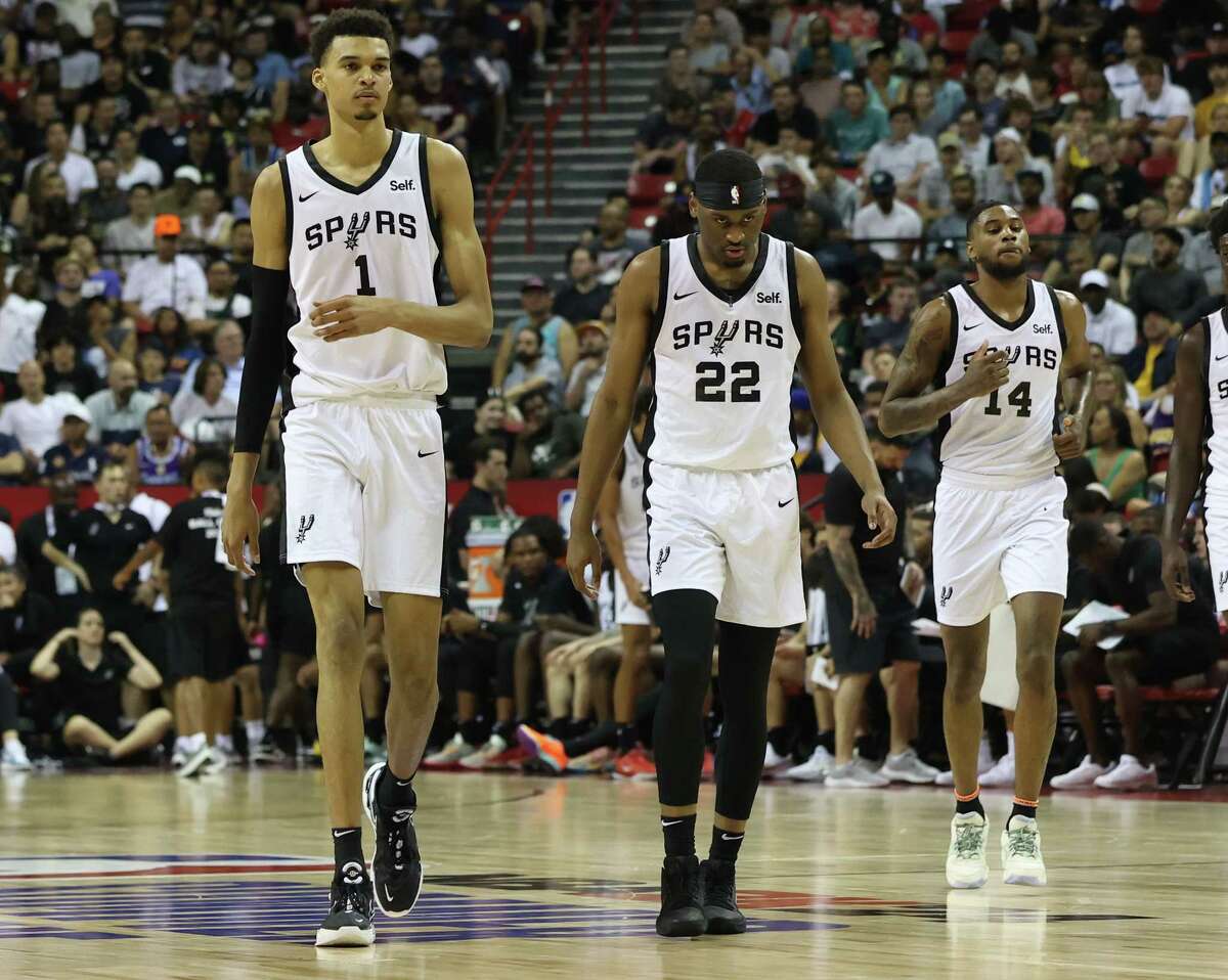 Spurs: Victor Wembanyama's summer league debut a mixed bag