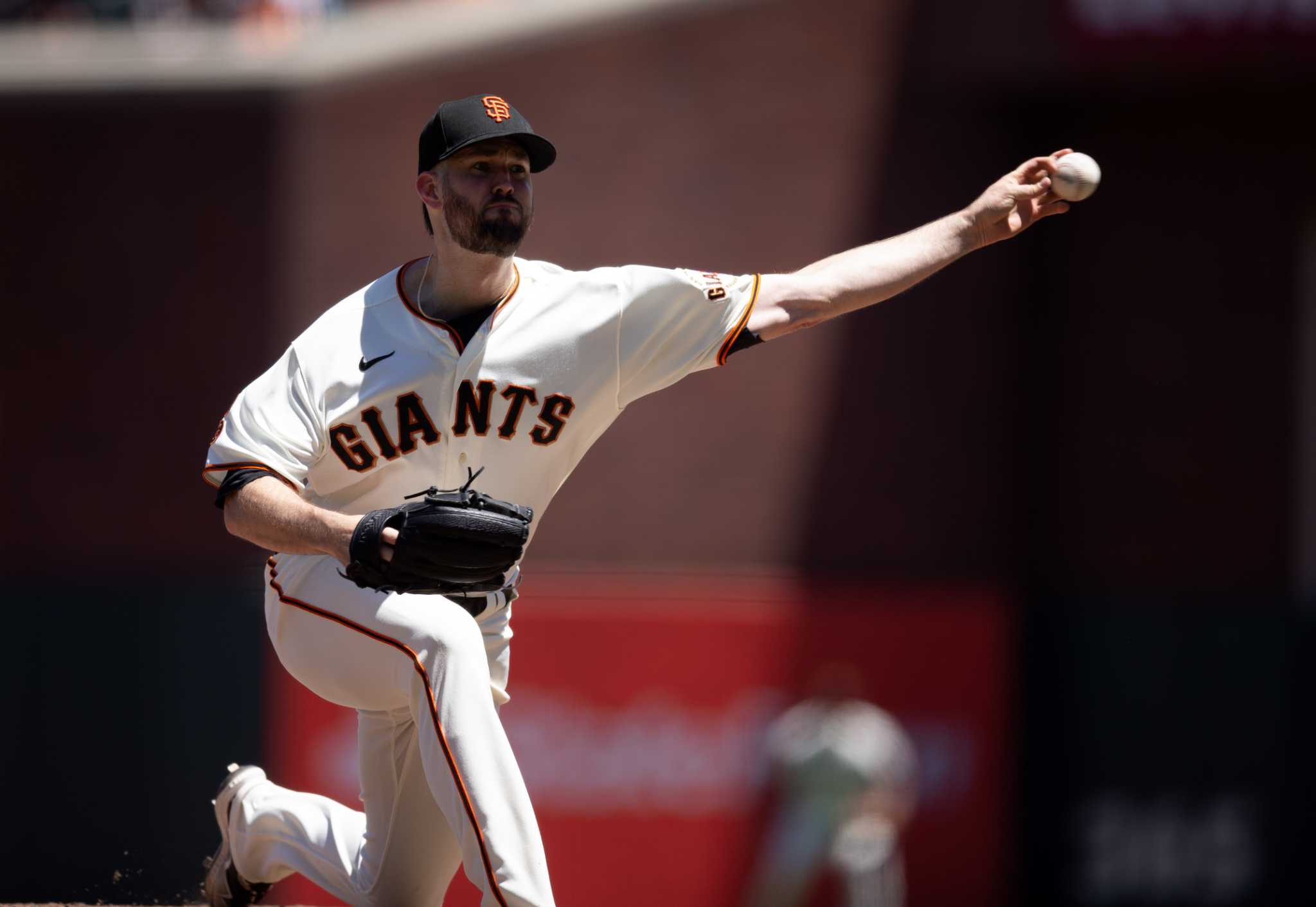 SF Giants OF Mike Yastrzemski leaves game with hamstring tightness - Sports  Illustrated San Francisco Giants News, Analysis and More