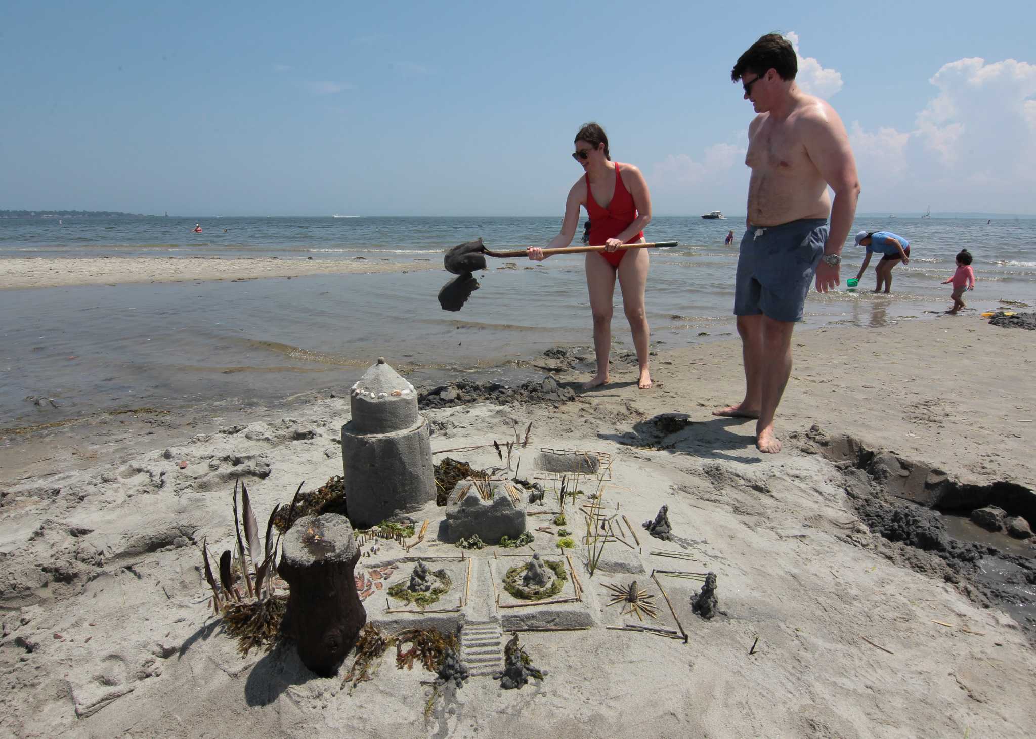 photos-greenwich-point-park-sand-castle-sculptures-amaze