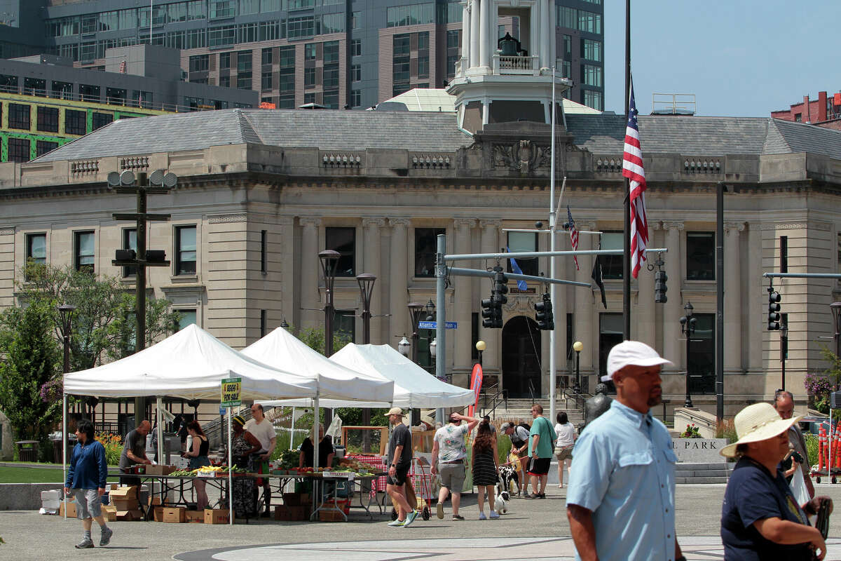 In Photos A day at one of Stamford's Farmers Market
