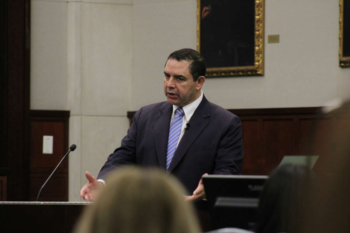 Cuellar is lone Democrat to back abortion restrictions for troops