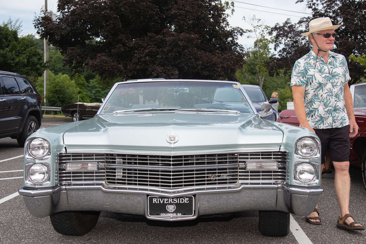 Wilton annual car show celebrates 'nostalgia' of classic cars