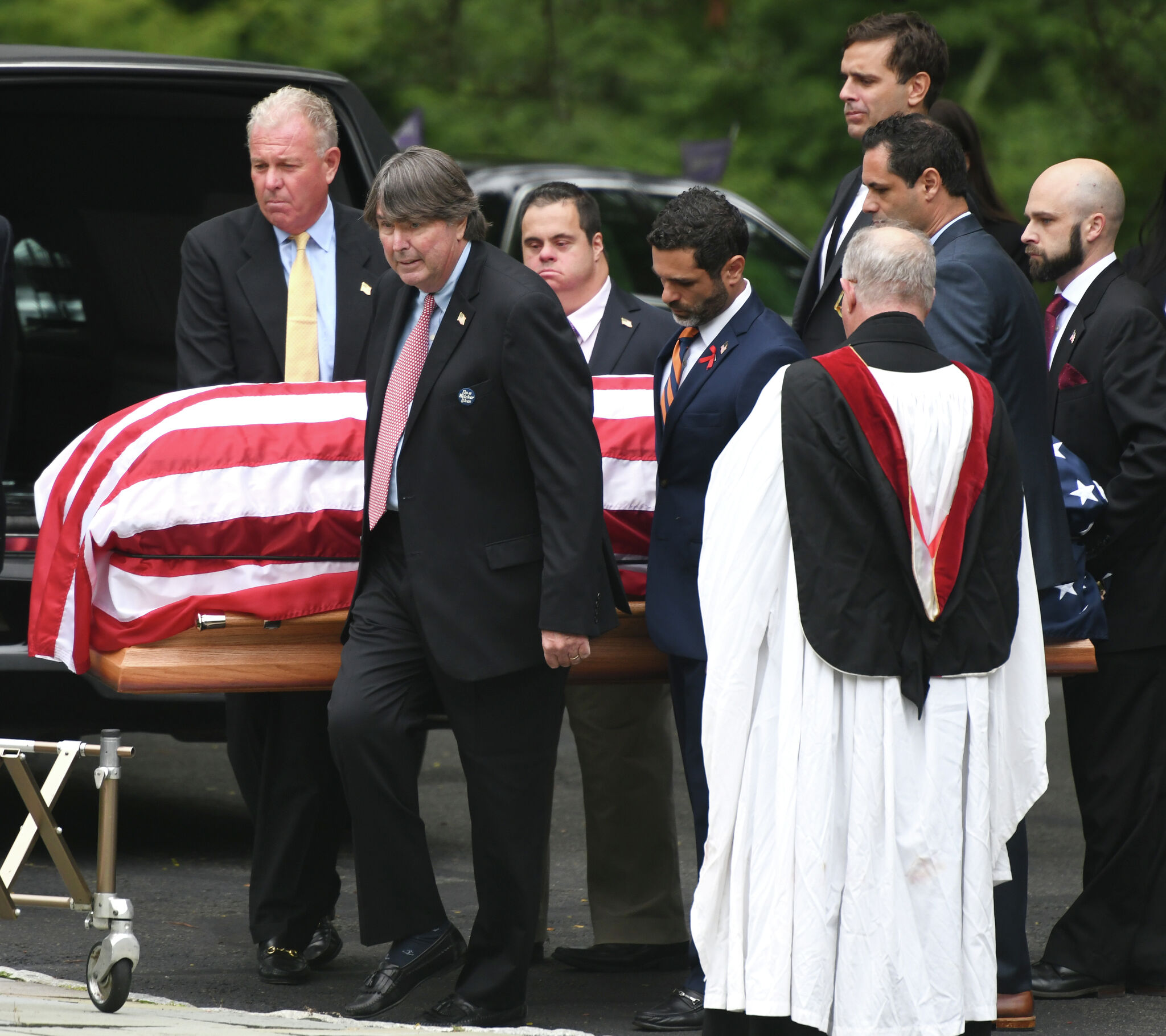 Former CT Governor Lowell P. Weicker remembered at Greenwich funeral