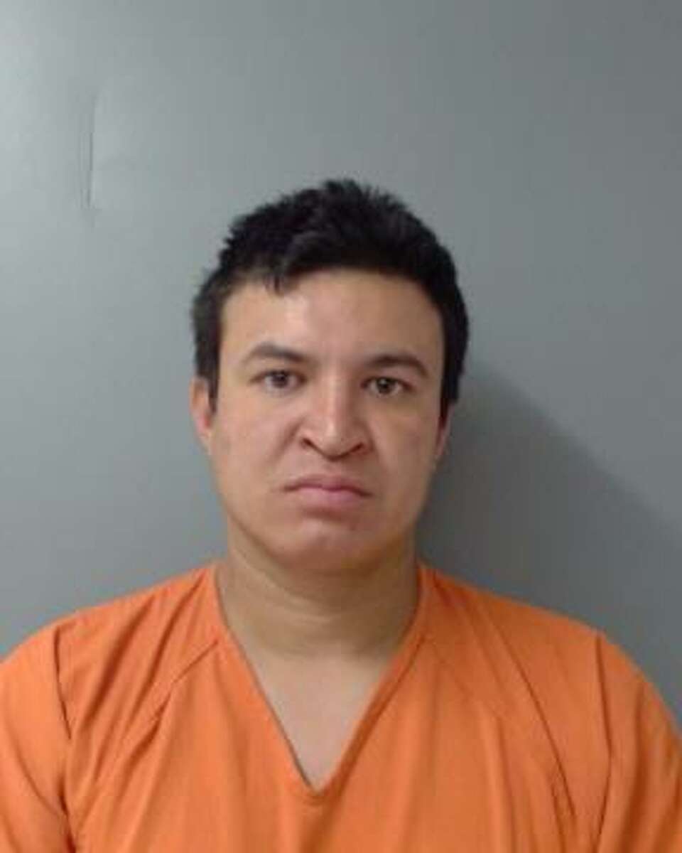 Laredo CBP officers arrest 2 persons wanted on sexual offenses