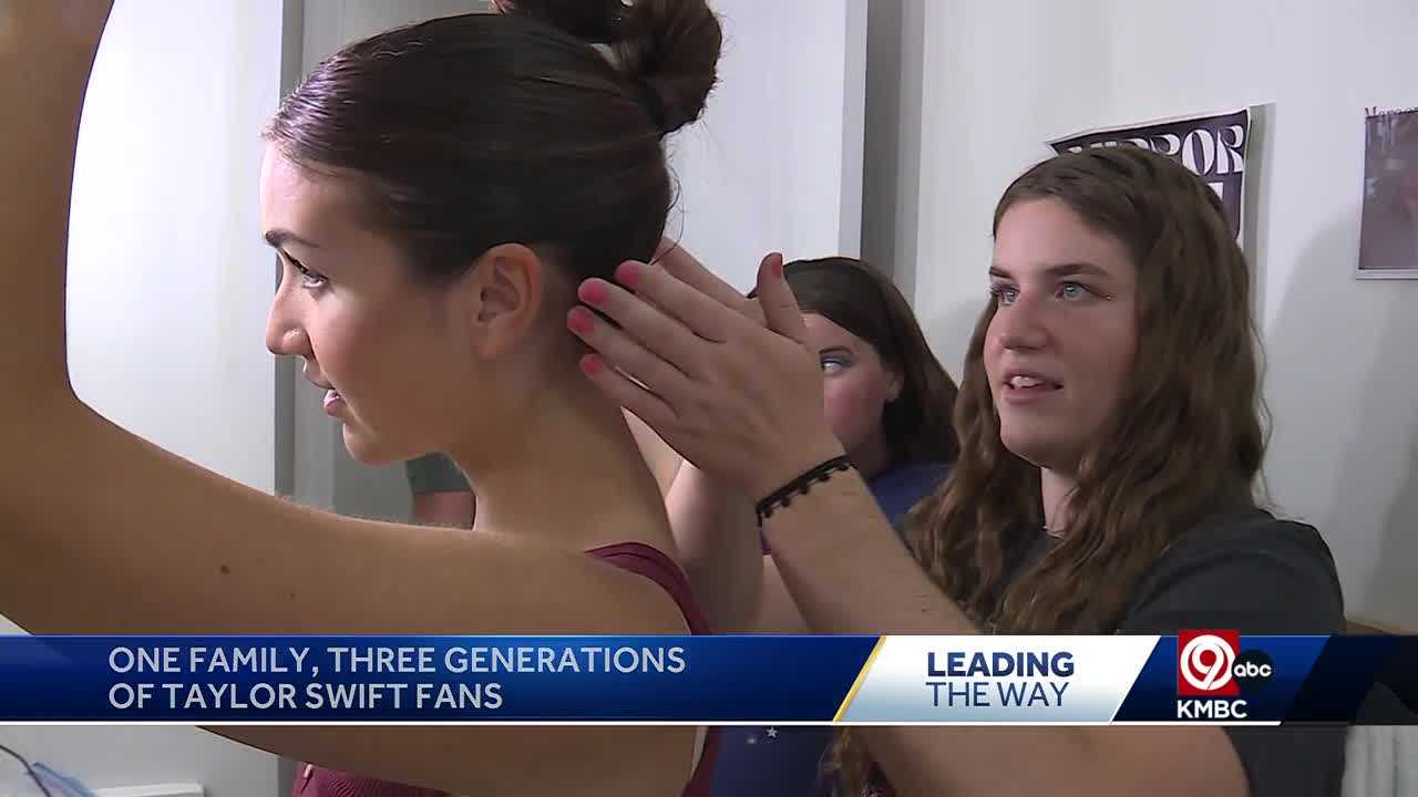 Taylor Swift concert brings three generations of family members together