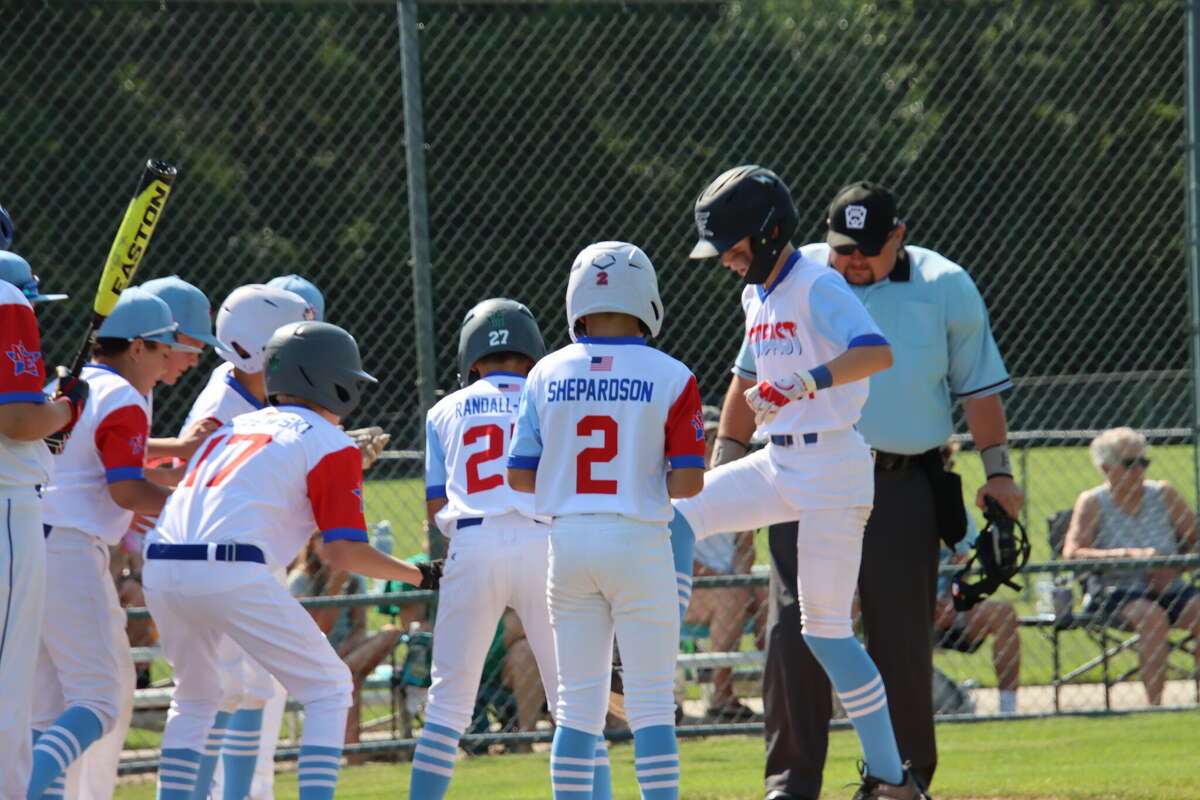 Sabin powers Northeast into winners' bracket final