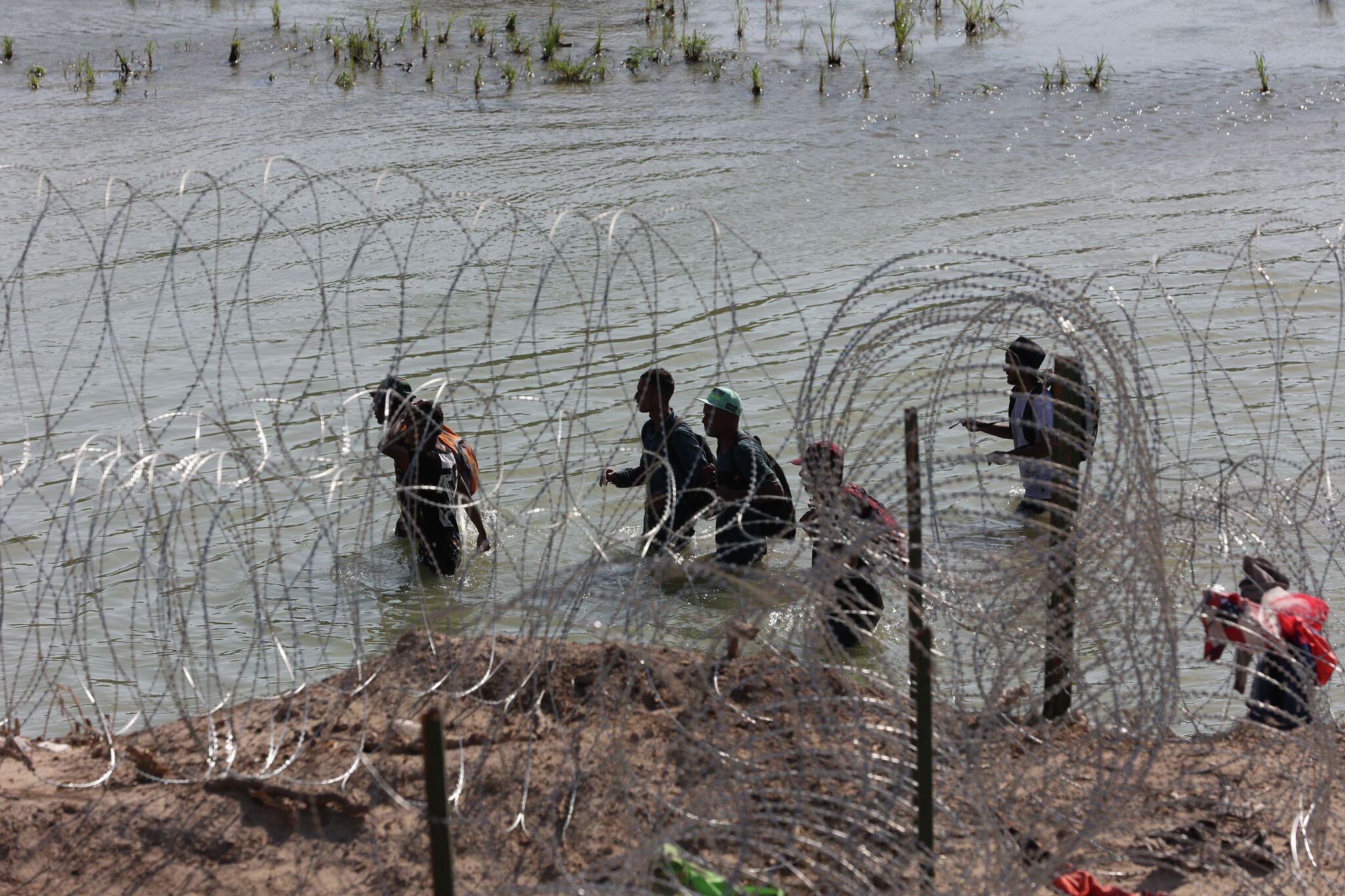 NEWS Part 3 - Border Patrol agents deal with stress over deaths