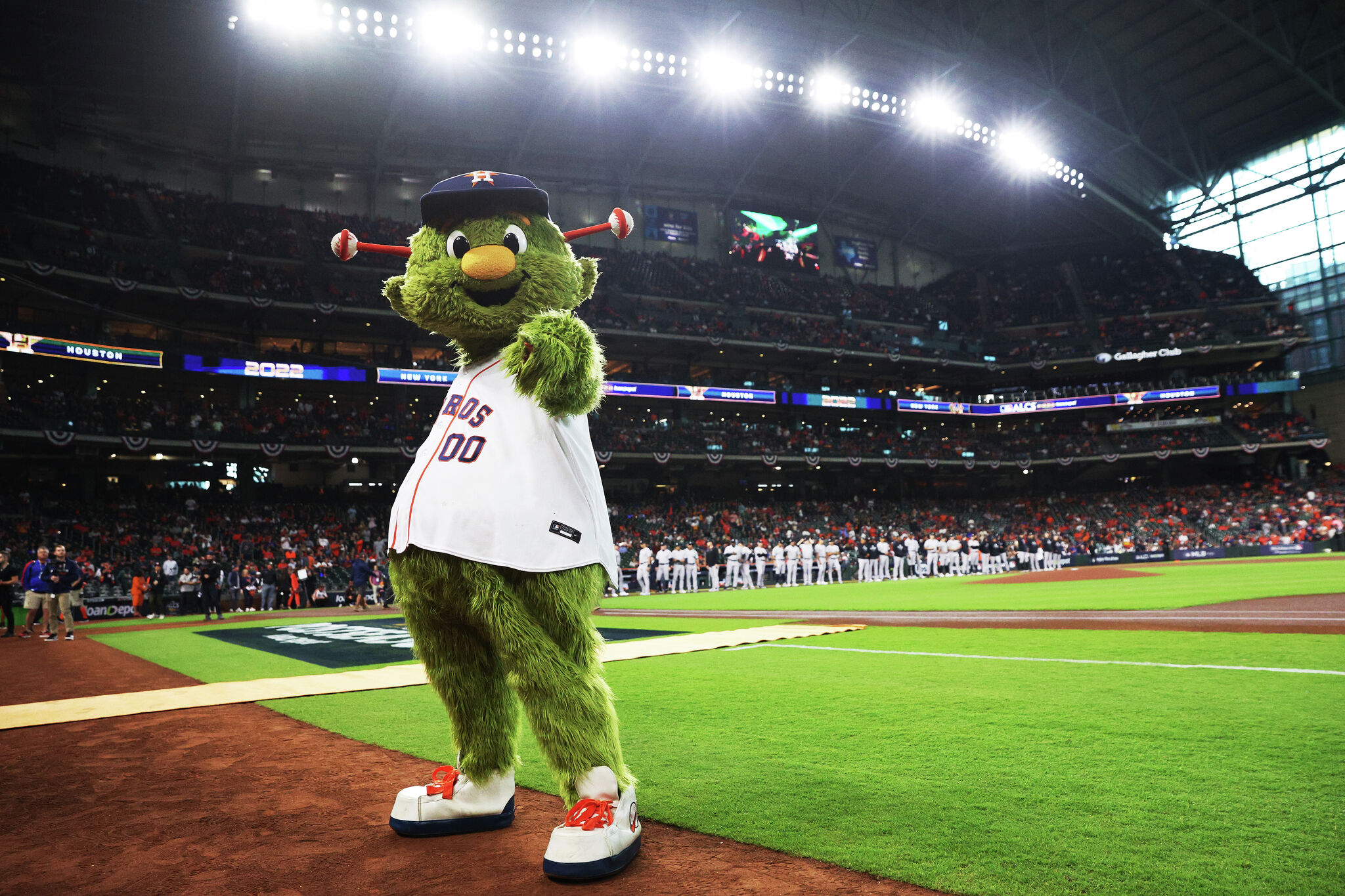 Astros bring back Orbit to be their mascot - SB Nation Houston