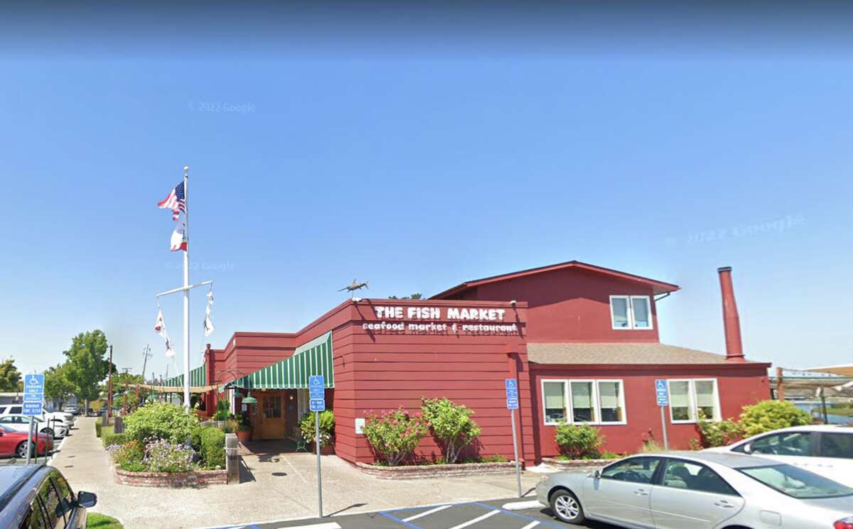 Bay Area seafood institution to close restaurants after 47 years