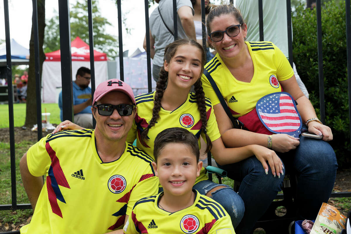 Houston weekend familyfriendly events Colombian Festival, ThriftCon