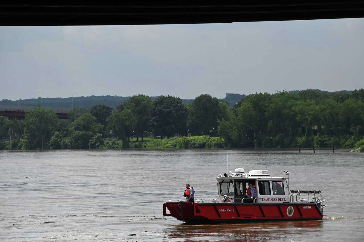 Body removed from Hudson River in Troy