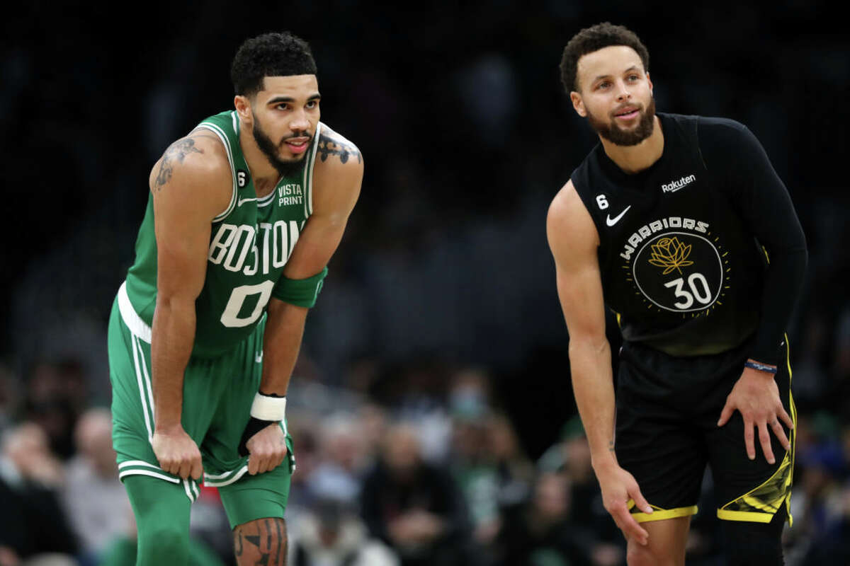 Celtics star mocks Warriors' Steph Curry for not dunking in Subway ad