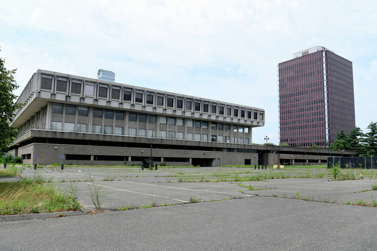 East Hartford approves $6.5M for demolition in Founders Plaza, fewer apartments likely to be built