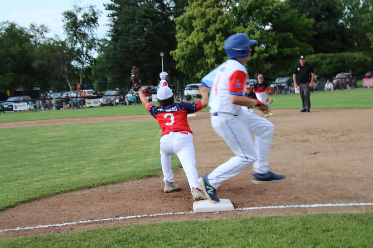 Northeast blanks FNW, advances to district final