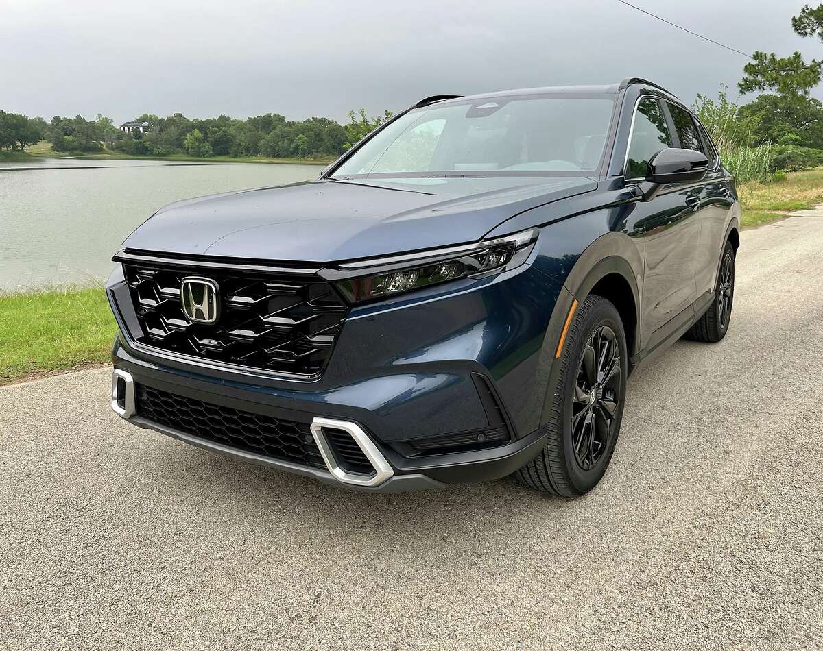 REVIEW: 2023 Honda CR-V Sport Touring Hybrid