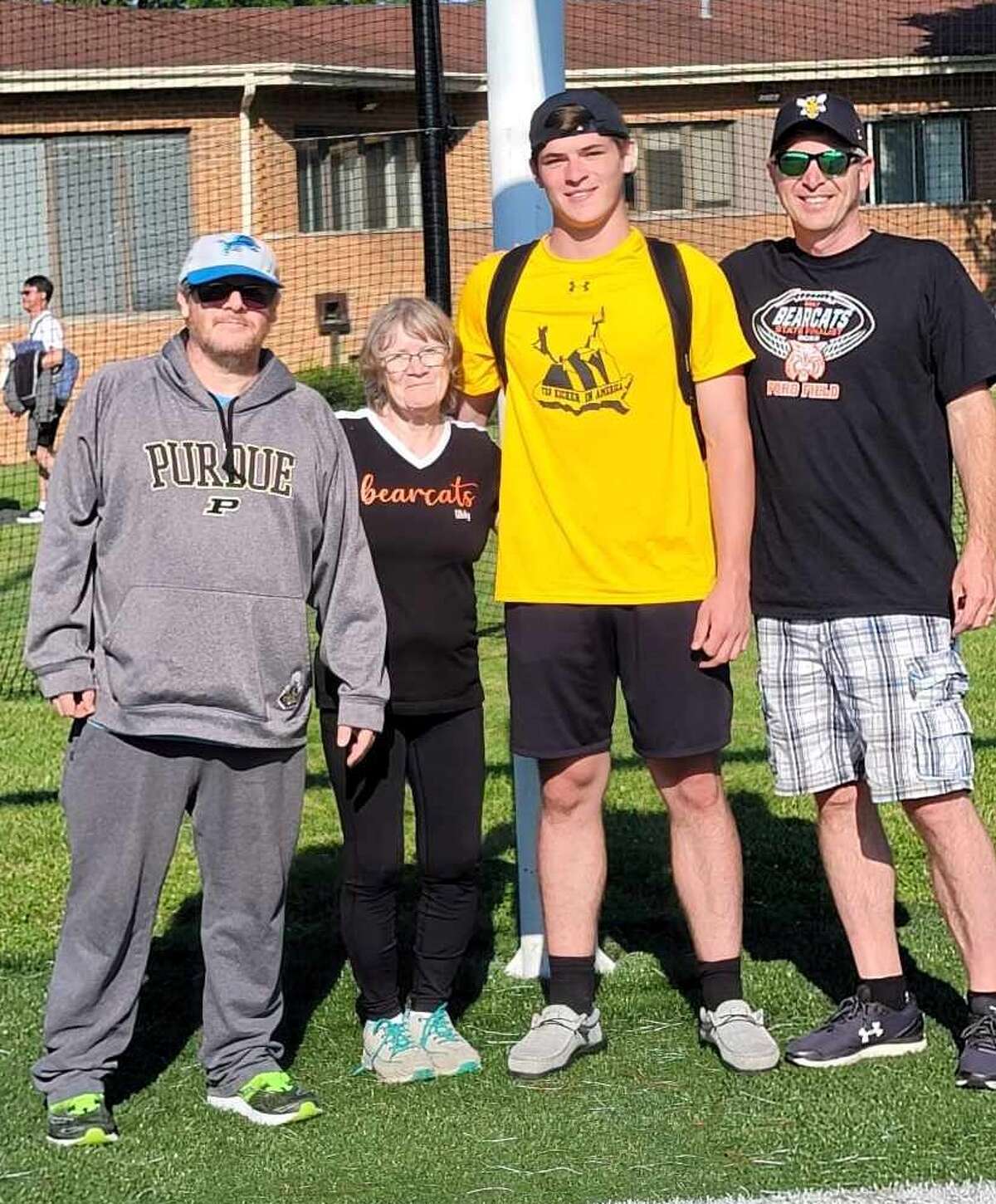 Ubly place kicker attends top kicking camp north of Chicago