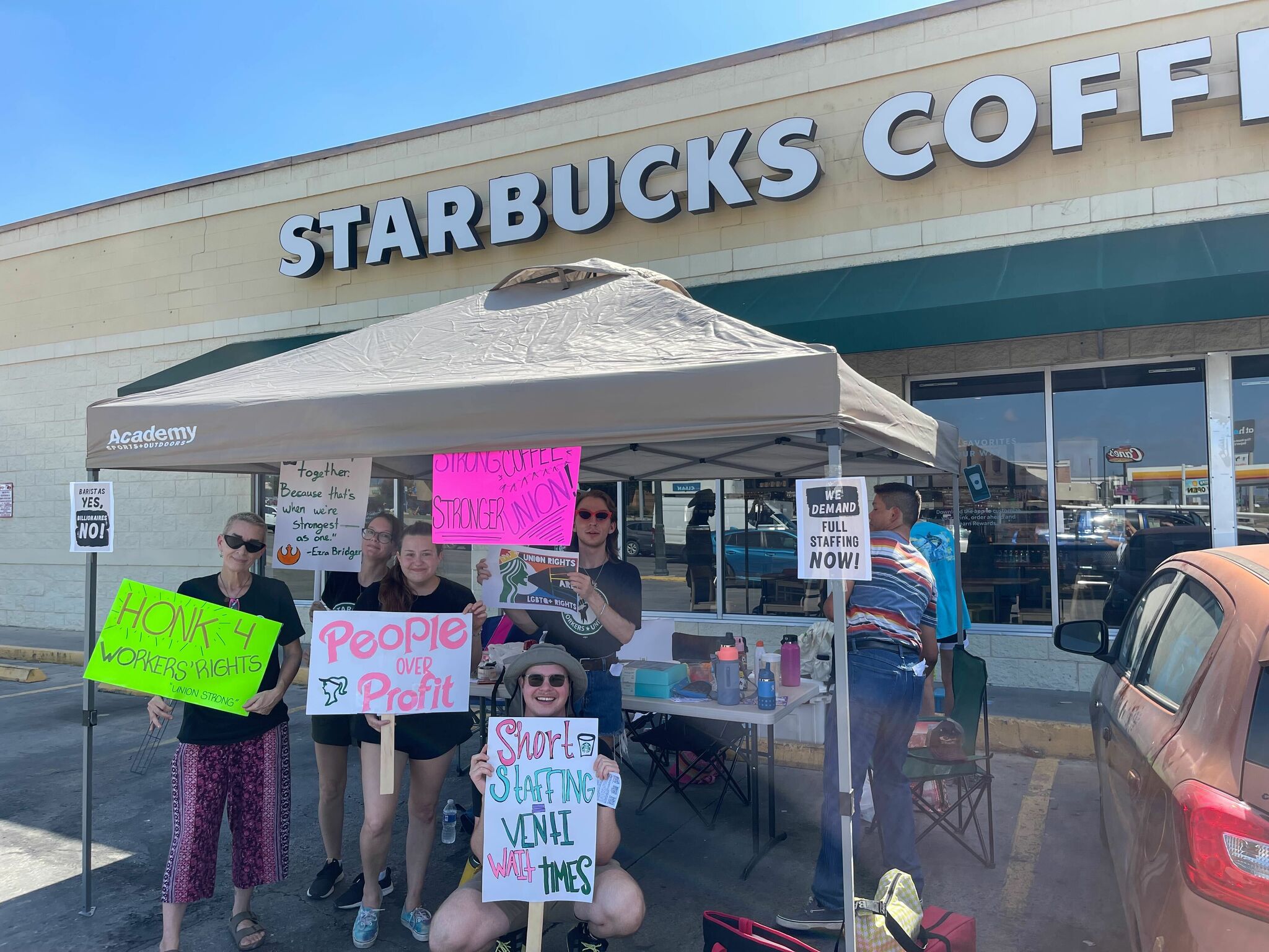 New Braunfels Starbucks workers strike for higher wages