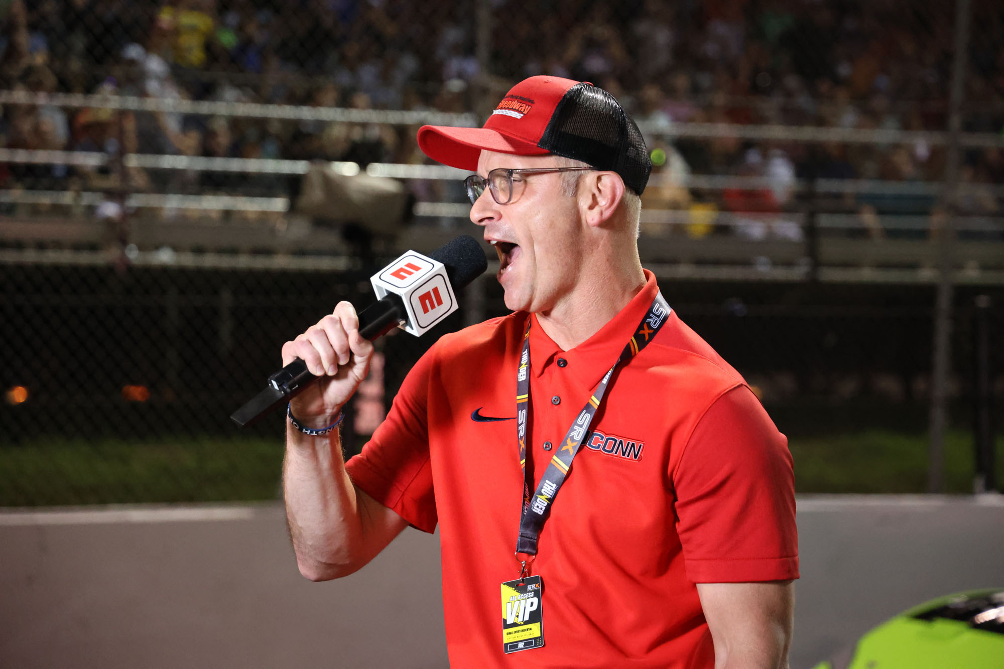 Dan Hurley to throw out first pitch at Yankees game, UConn also to