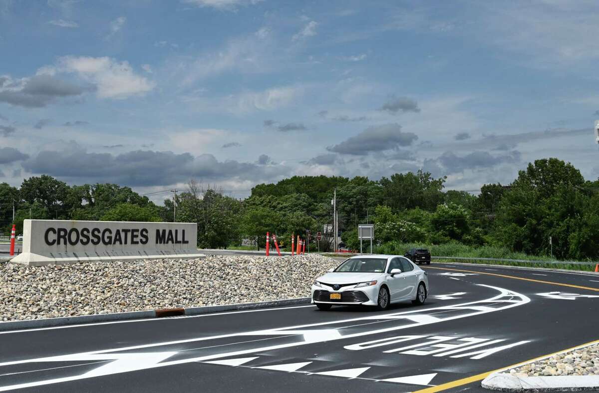 Facing sale of its debt, Crossgates Mall says property values dropped