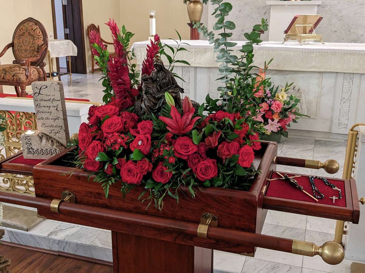 Laredo's Louis Bruni remembered at excouncilmember, judge's funeral