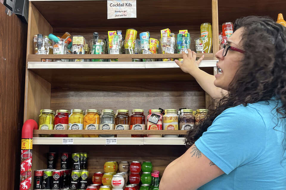 People drive from across Calif. to visit this Bakersfield liquor store