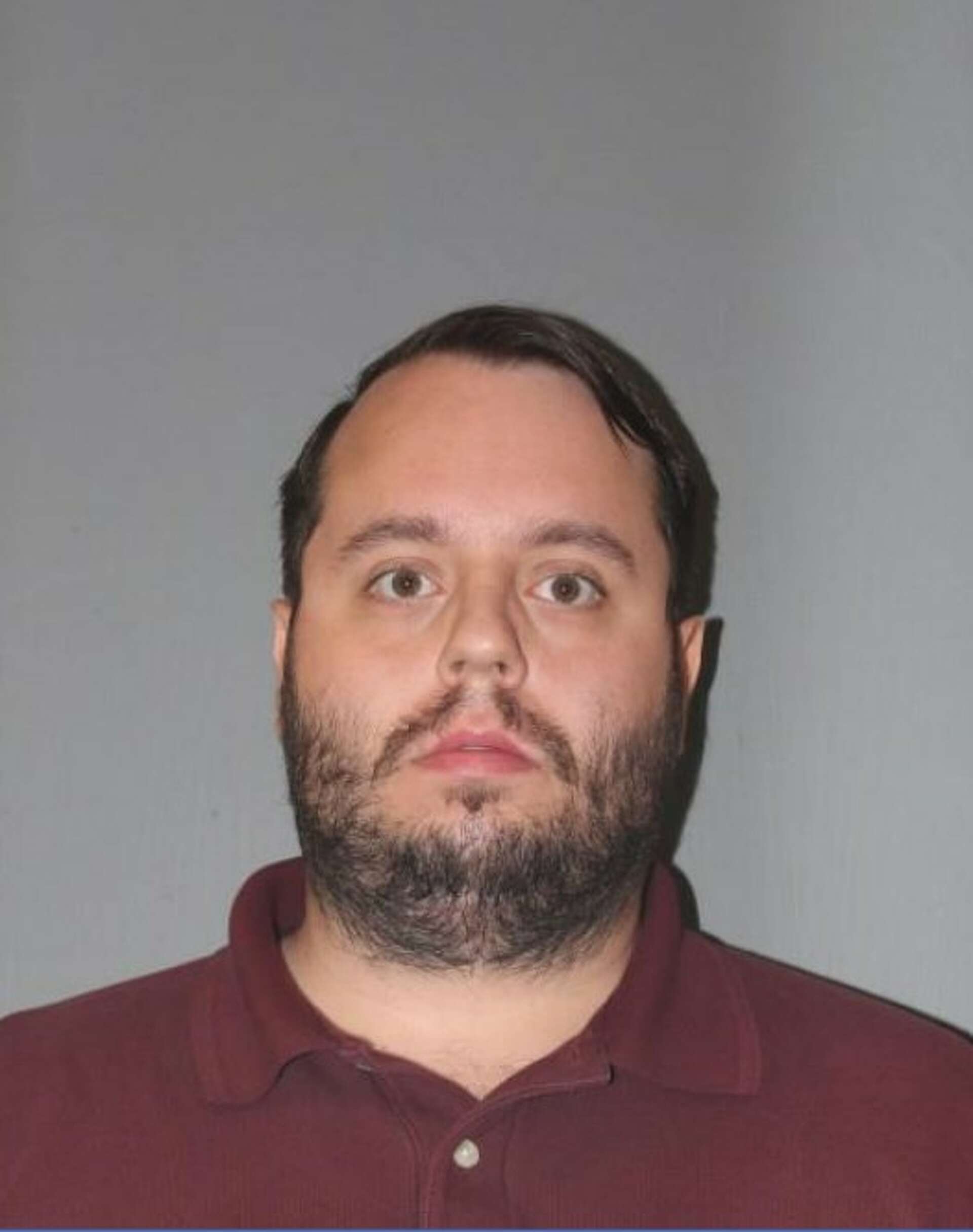 Police: Wallingford man, 27, charged with possessing child pornography