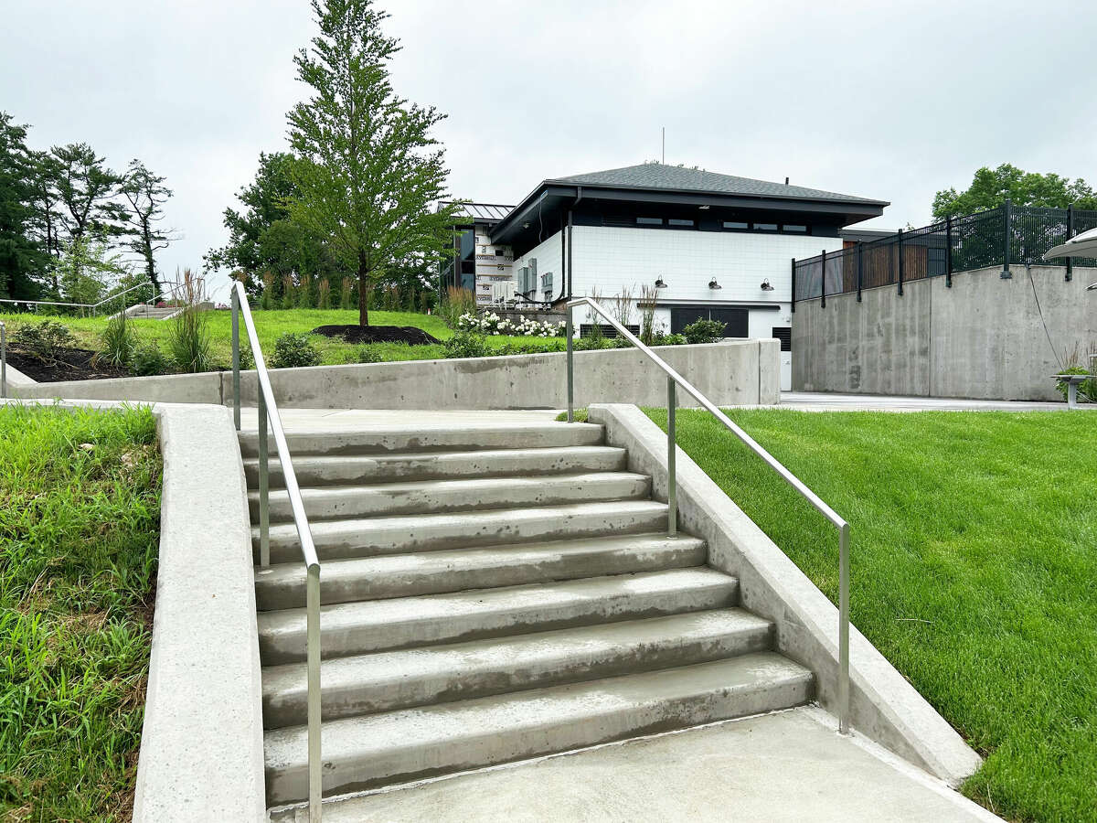 Middletown's new Veterans Pool, splash pad opening Wednesday