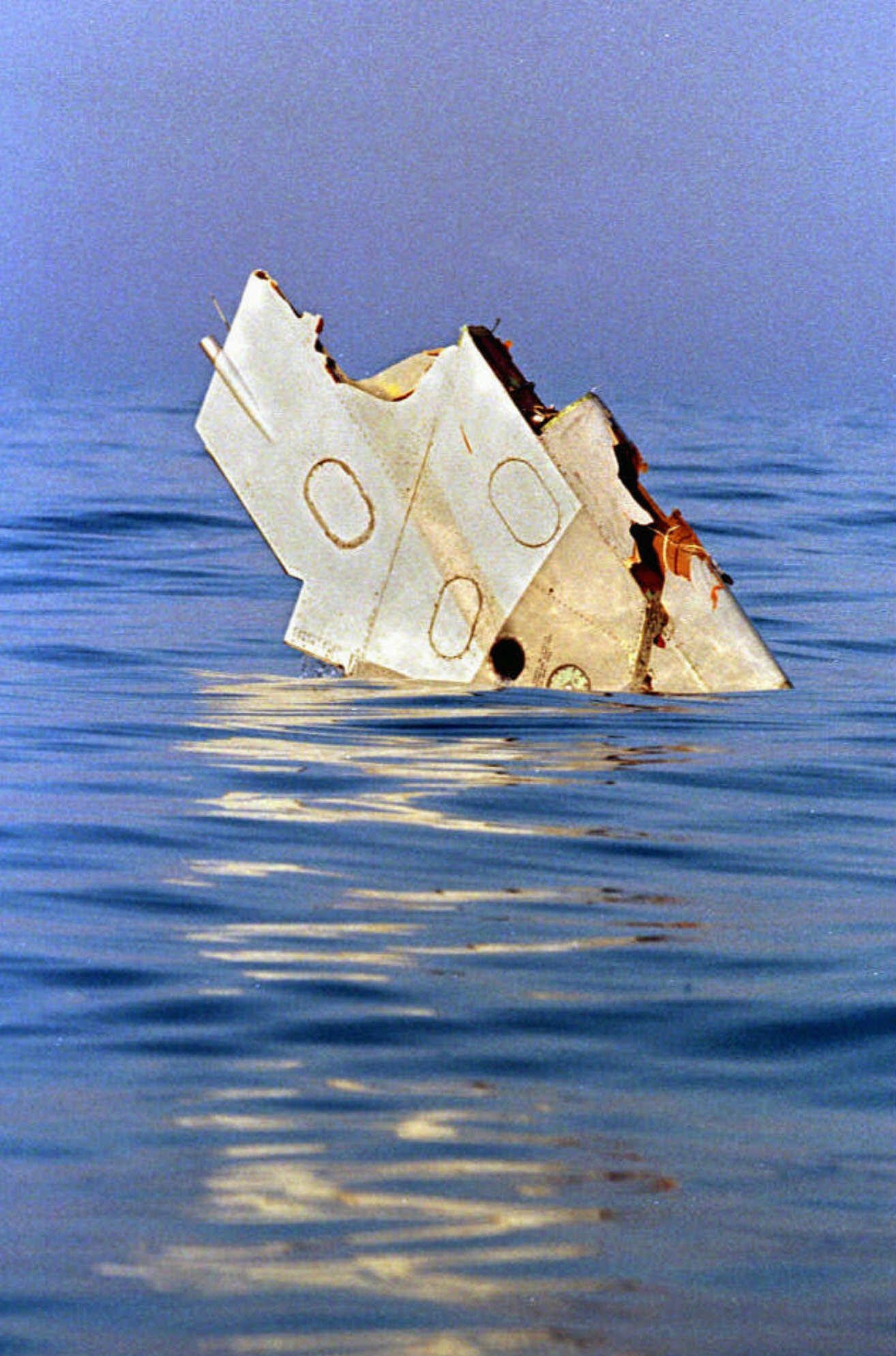 TWA Flight 800 wreckage: A look inside the plane's fuselage
