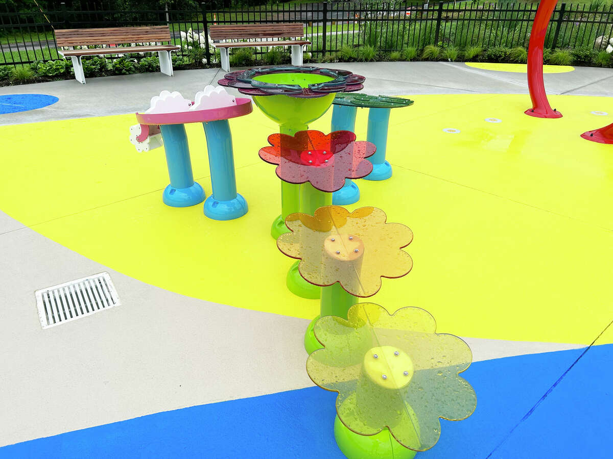 Middletown's new Veterans Pool, splash pad opening Wednesday