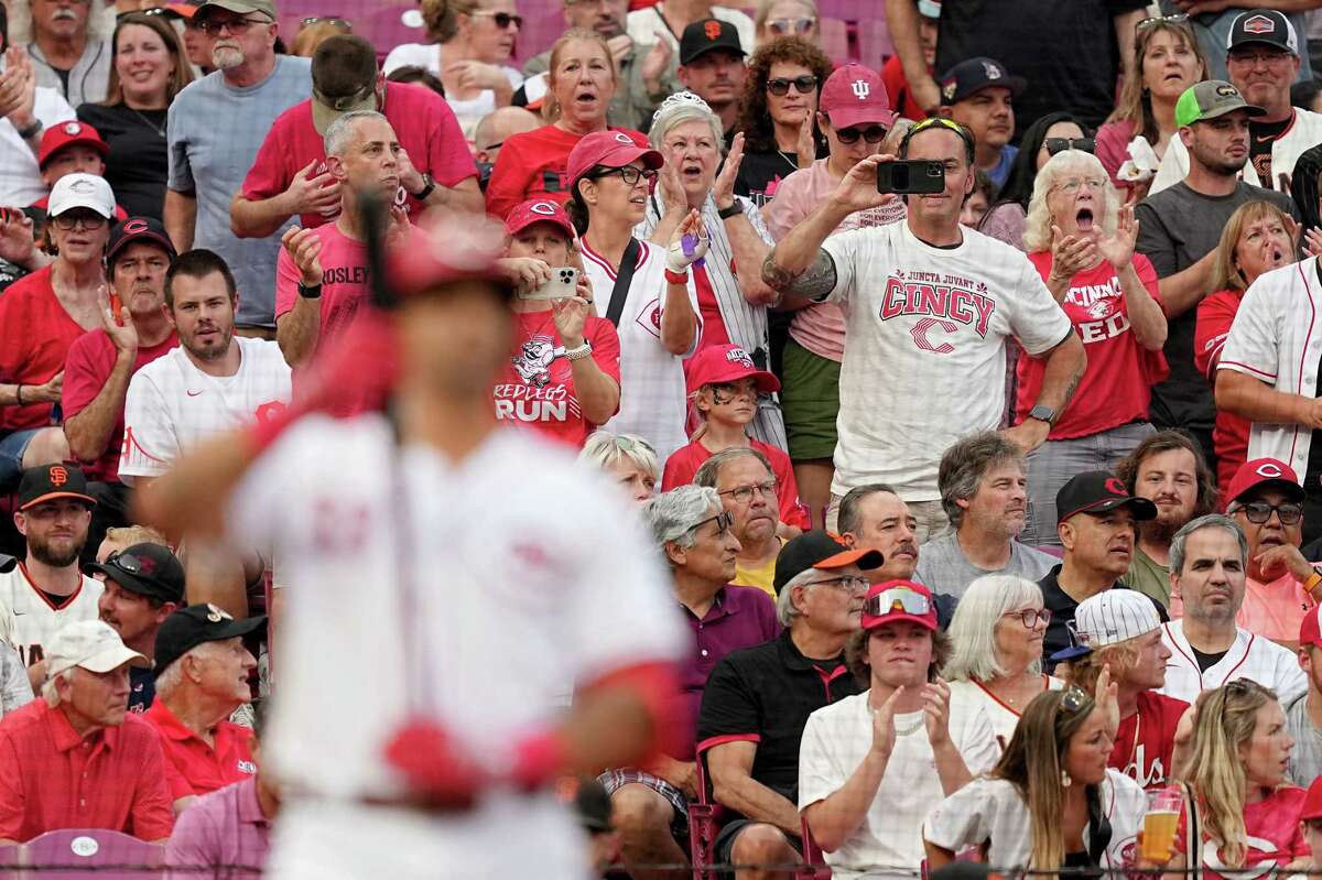 Christian Encarnacion-Strand of the Cincinnati Reds grounds out in