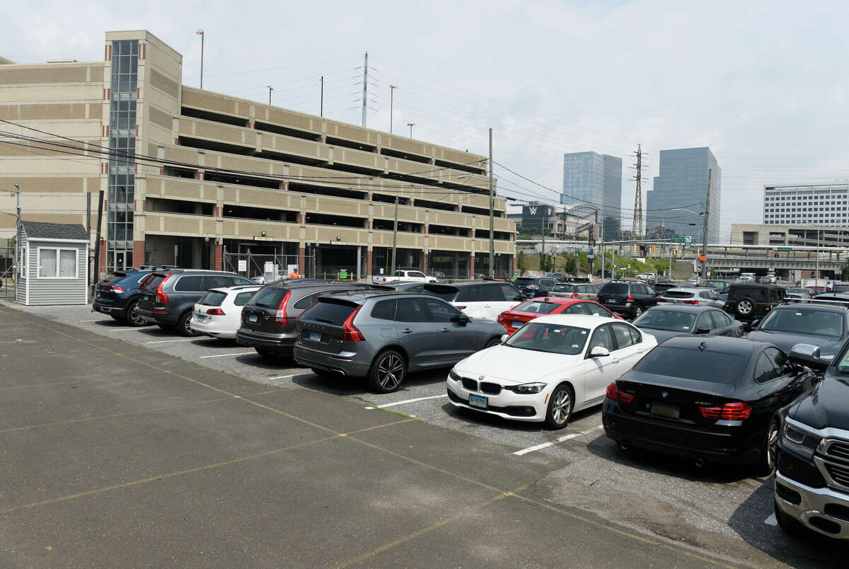 Why parking at Stamford train station lot is no longer free