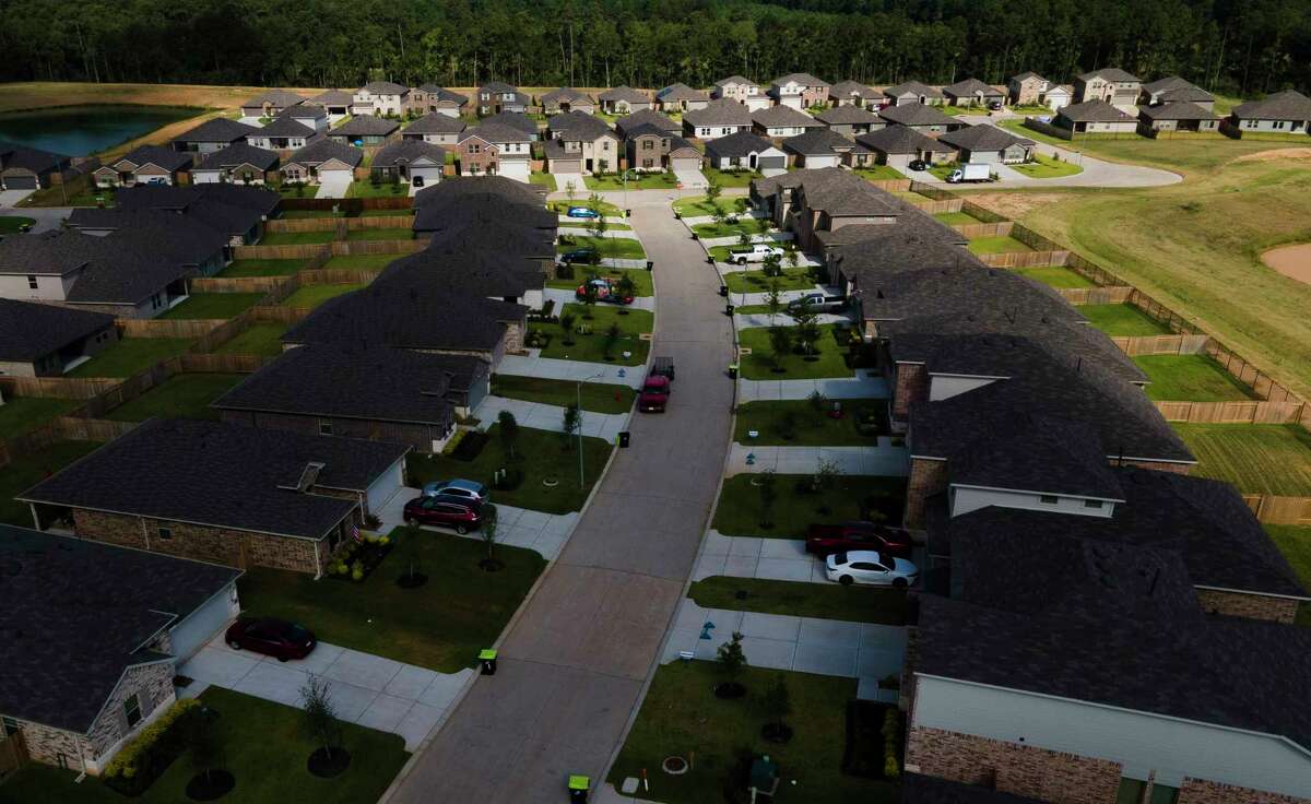 Magnolia again extends building permit delay to address water issues