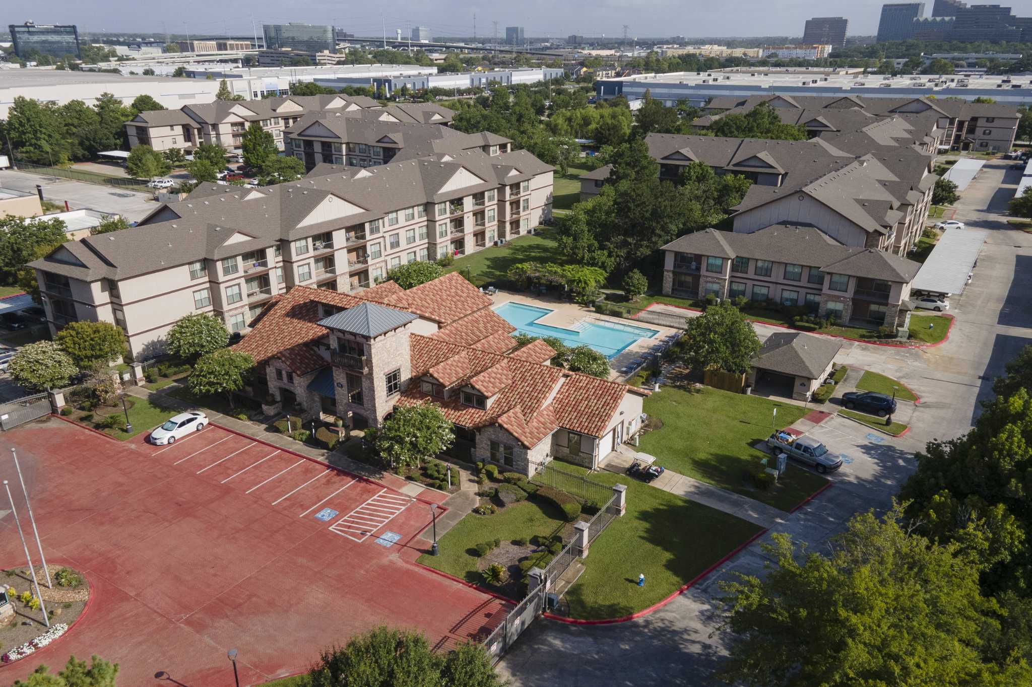 Houston Housing Authority OKs 110M for affordable housing owner under