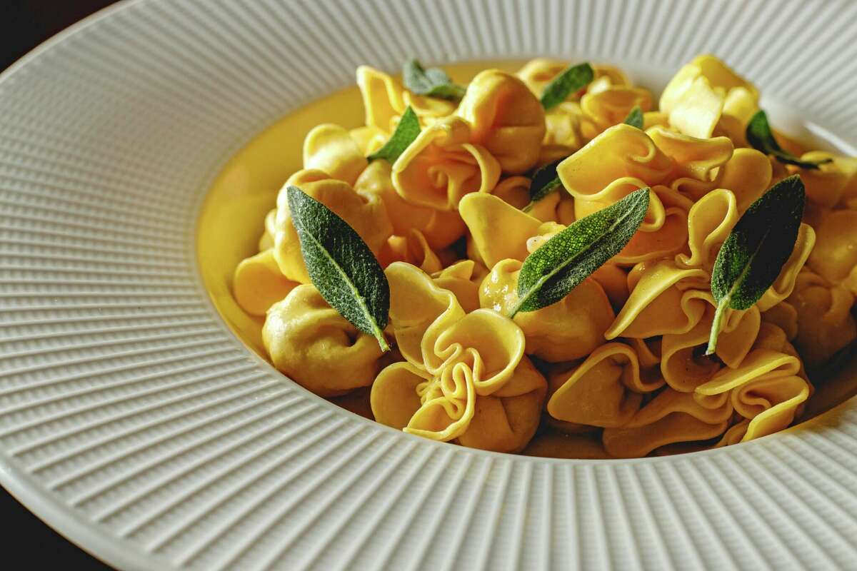 Goodfellas Italian restaurant in New Haven sheds its gangster theme