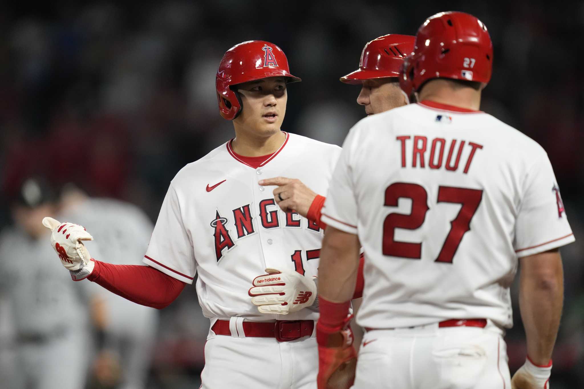 Should the Giants chase Shohei Ohtani at trade deadline? Or this  alternative?