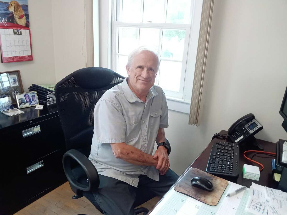 Barkhamsted First Selectman Don Stein won't run again after 15 years