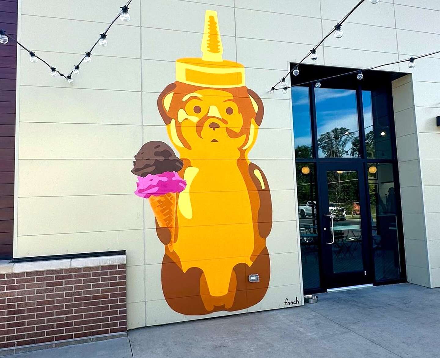 Clementine's Creamery faces mural variance hurdle