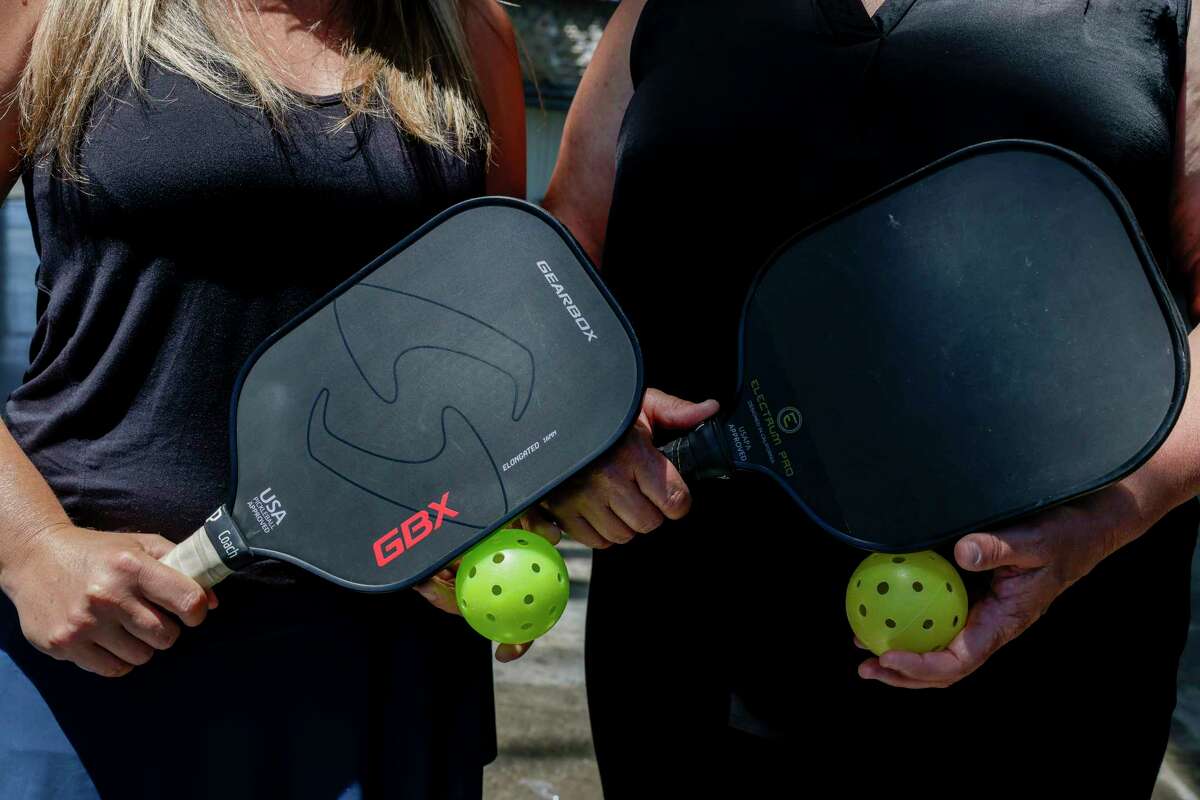 Former Unity fitness facility converts to pickleball courts