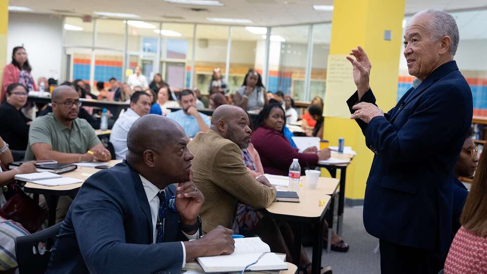 Superintendent Mike Miles speaks to HISD principals in a Team Center, also known as a Zoom room, located in the library at Shadydale Elementary School, one of HISD's NES schools. Disruptive students can be sent there to log back into class virtually and be monitored by a learning coach. HISD superintendent Mike Miles hosted an NES school walkthrough for principals and administrative staff at Shadydale Elementary School in Houston, TX on July 18, 2023.