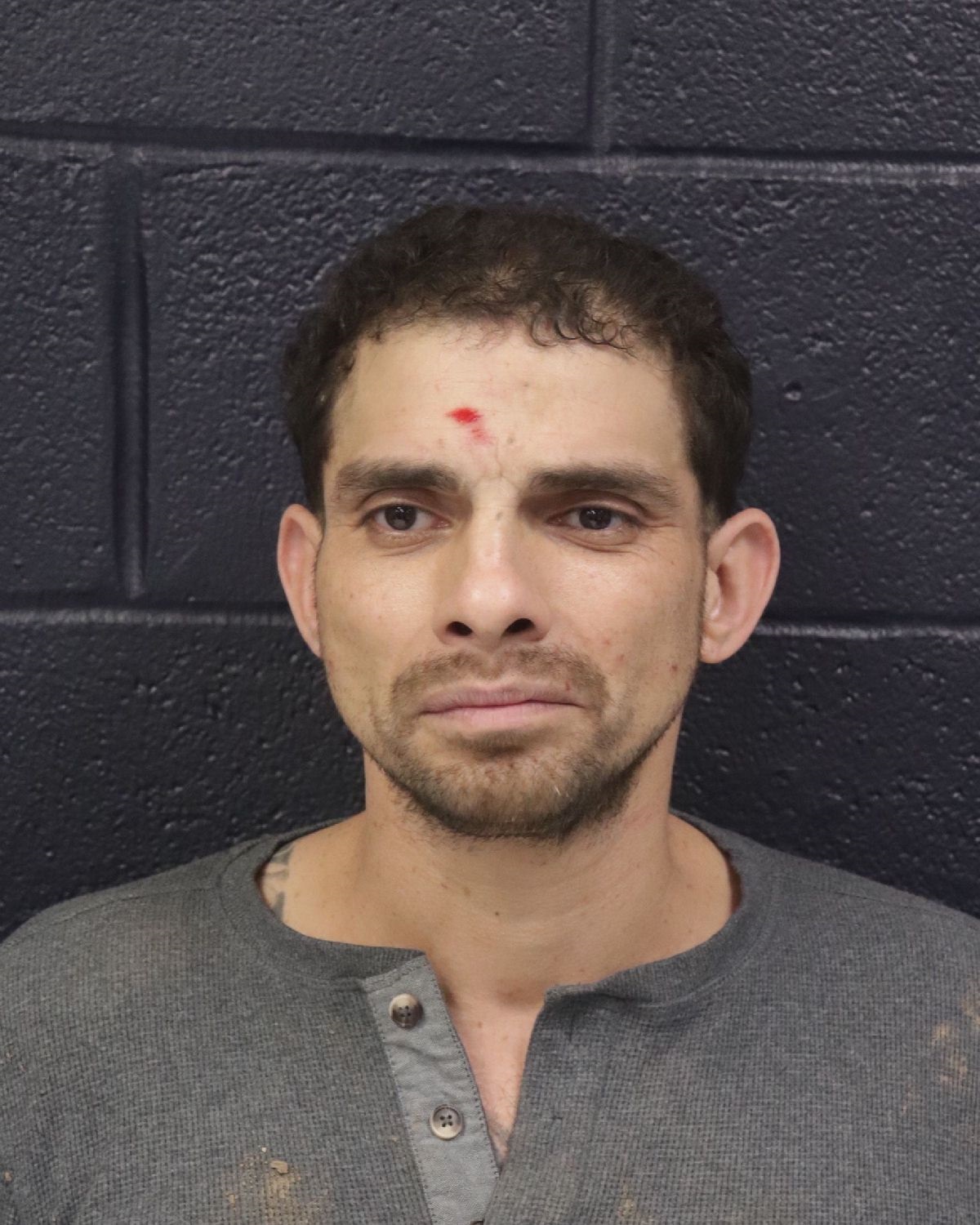 Laredo Man Wanted On Burglary, Theft Warrants