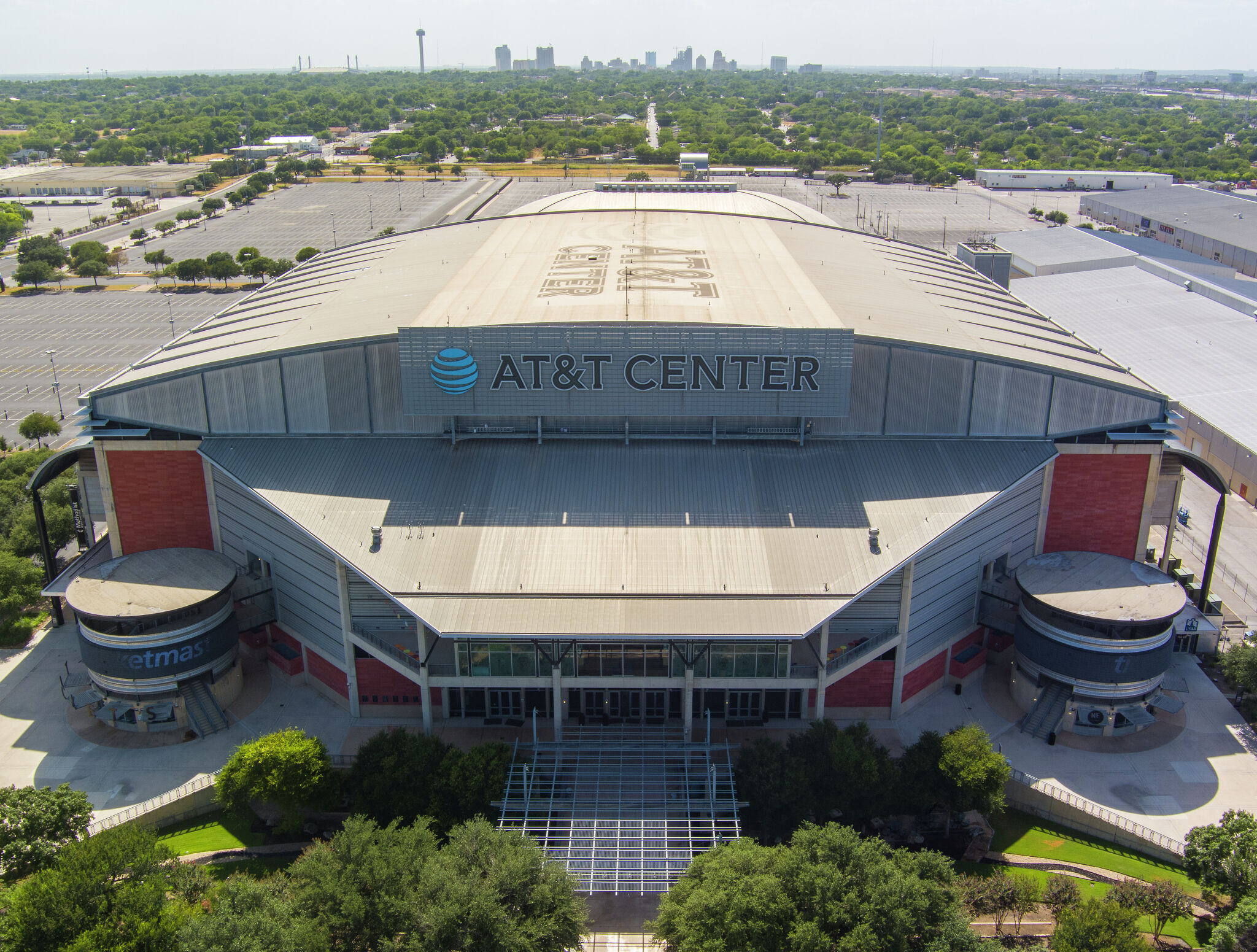 4 Things to Know When Attending a Spurs Game at the AT&T Center - San  Antonio Magazine