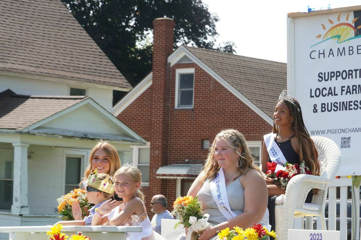 Pigeon Farmer's Summerfest brings hundreds to town