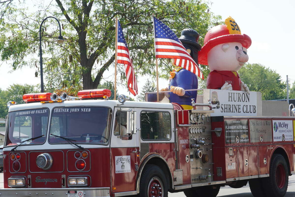 Pigeon Farmer's Summerfest brings hundreds to town