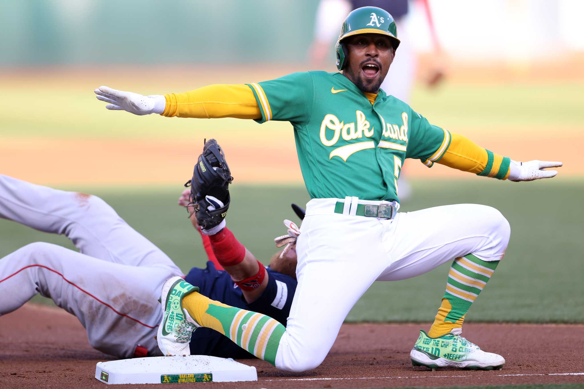Even MLB-worst A's have players contenders can use at trade deadline