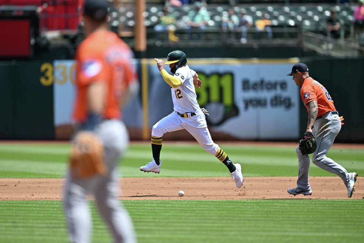 Mauricio Dubón homers to lift Houston Astros past Oakland A's