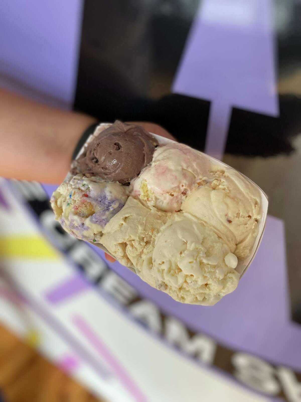 AL's Ice Cream Shoppe opens in Middletown's North End