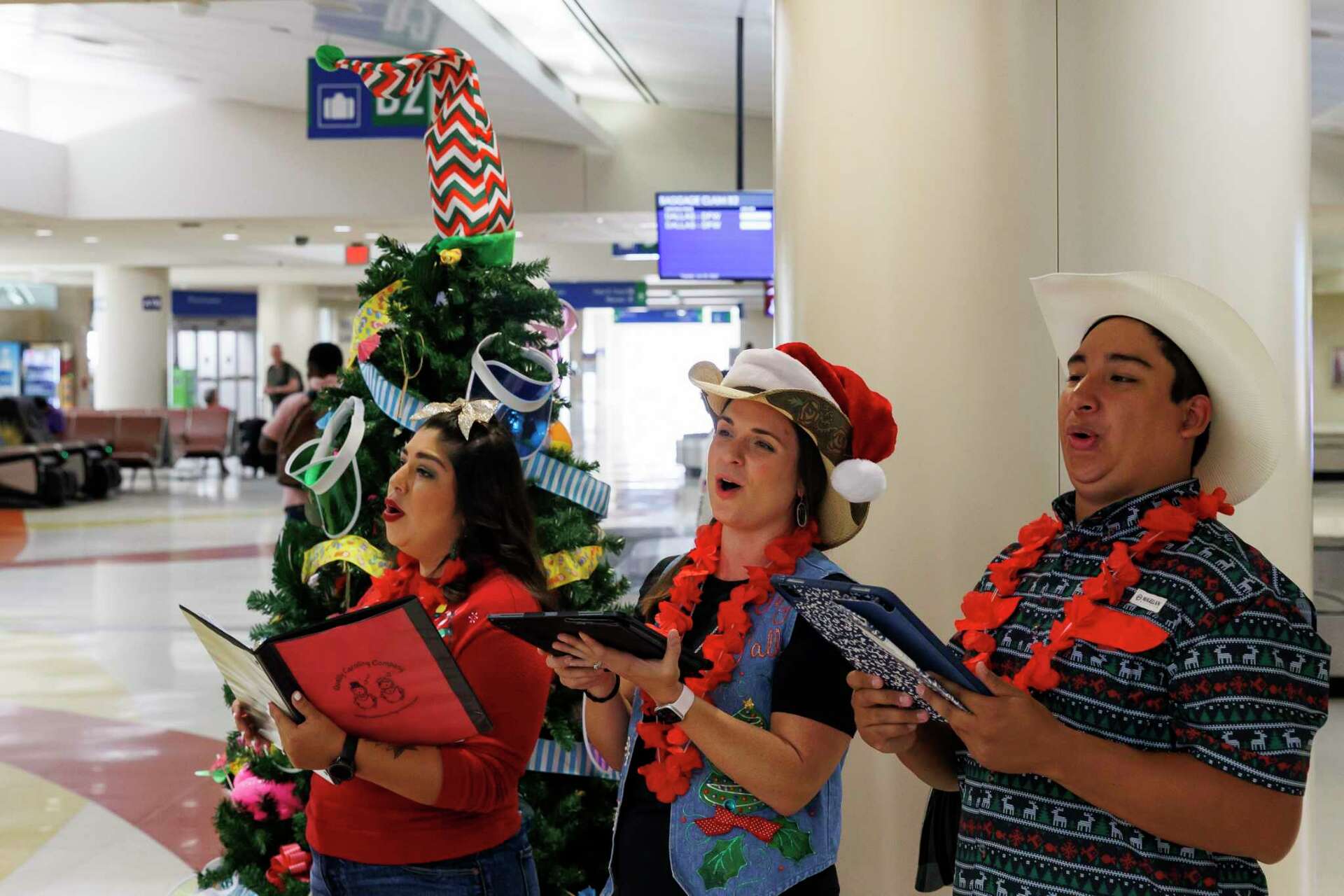 Readers chime in and share favorite Christmas songs.