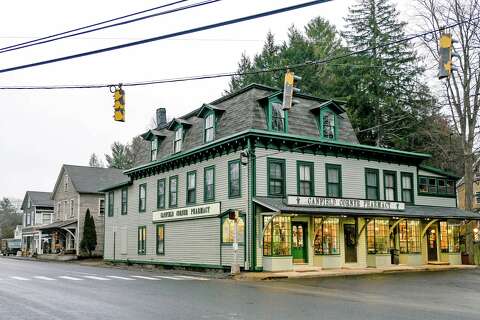 Things to see, do and eat in Woodbury, Connecticut