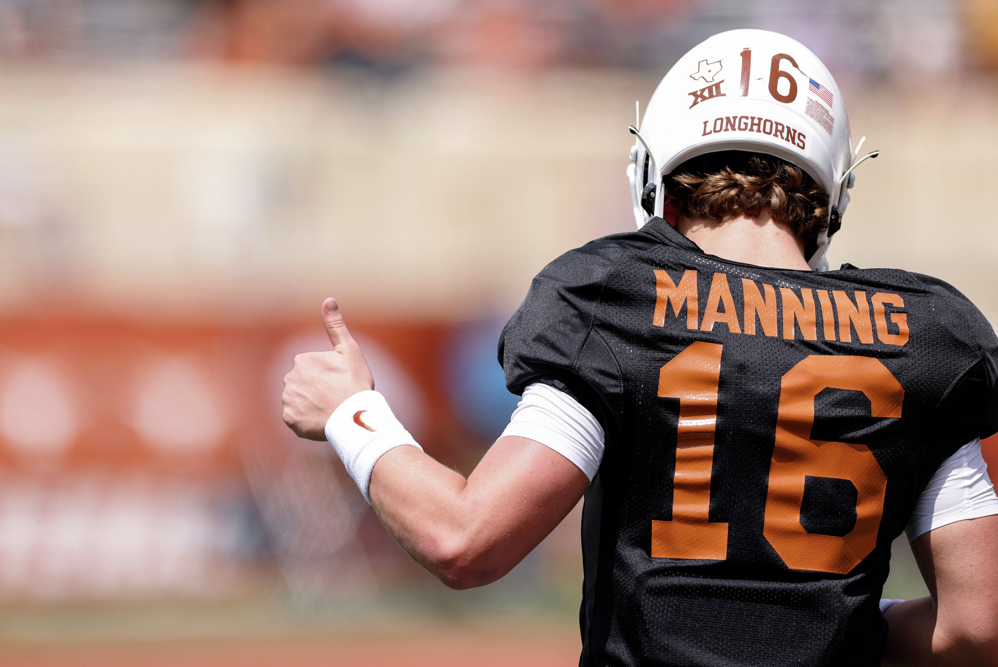 Texas Longhorns' Arch Manning Signs First NIL Deal